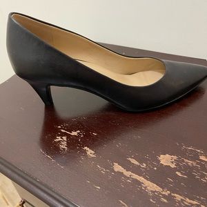 New, Naturalizer, black pump